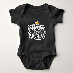 Elegante Design Typografie Mama ist meine Königin Baby Strampler