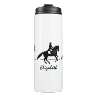 Elegante Dressage Rider Darstellend Pirouette