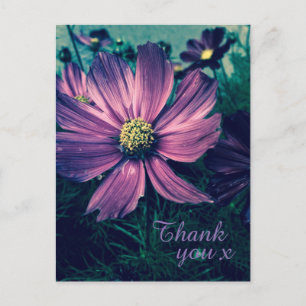 Elegante dunkelviolette Blumen Danke Postkarte