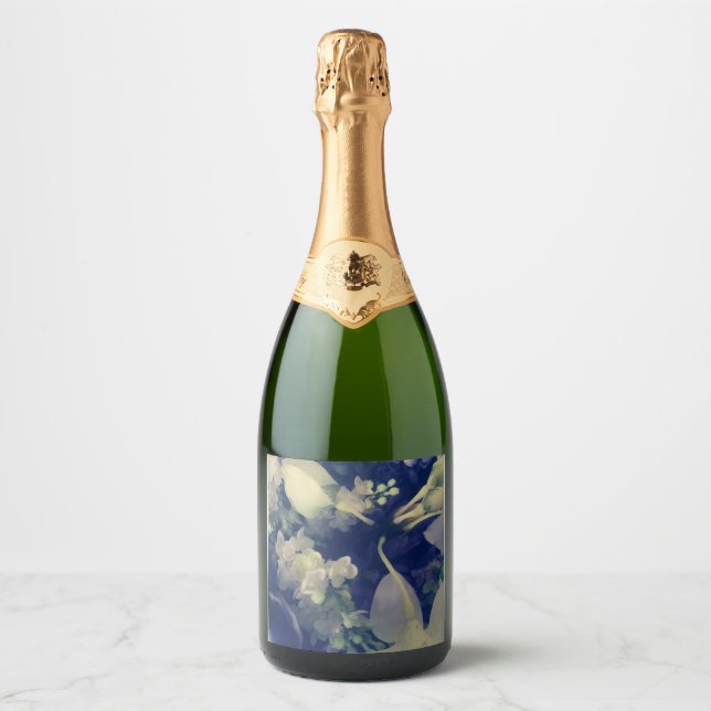 elegante dunkle Blumen Champagnerflaschenetikett (Vorderseite)
