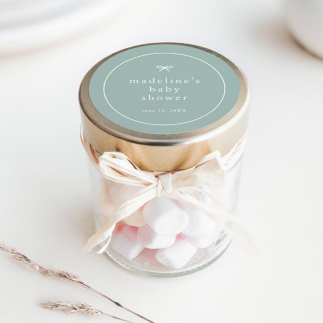 Elegante, einfache Gender Neutral Baby Dusche Runder Aufkleber (Simple bow sage green gender neutral baby shower favor and/or envelope stickers.)