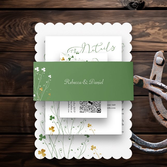 Elegante, einfache Irish Kleeblatt Green Gold Wedd Einladungsbanderole (Wedding Invitation belly band from my Shamrock Wildflower wedding collection)