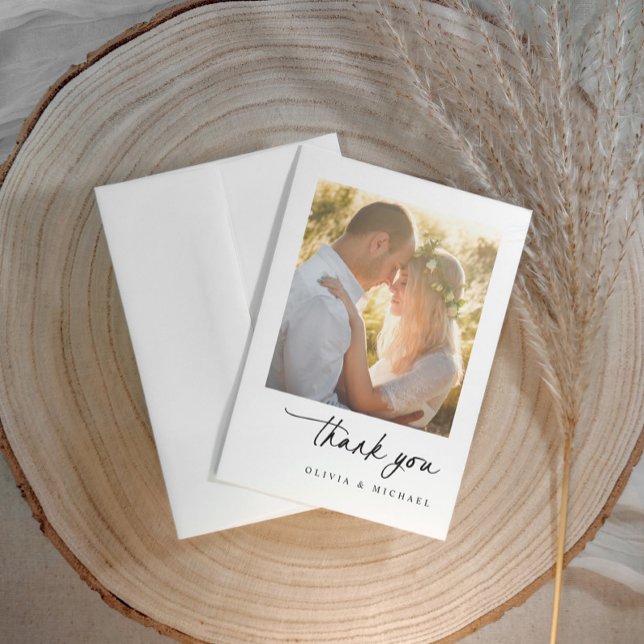 Elegante einfache moderne Handschrift Hochzeit Dankeskarte (Custom printed wedding thank you cards in a modern handwriting script and photo - message on back)