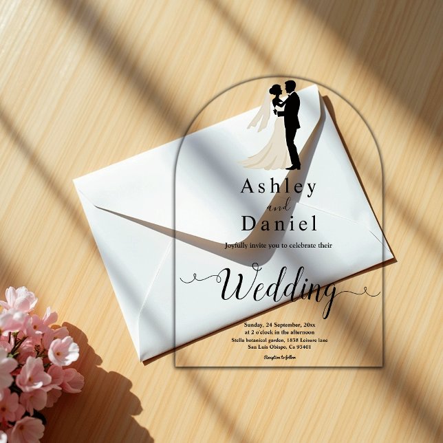 Elegante einfache Schwarz-Weiß-Kalligrafie-Hochzei Acryleinladungen (Von Creator hochgeladen)