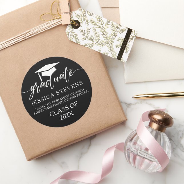 Elegante einfache weiße Skriptkalligrafie auf schw Runder Aufkleber (Schenken)