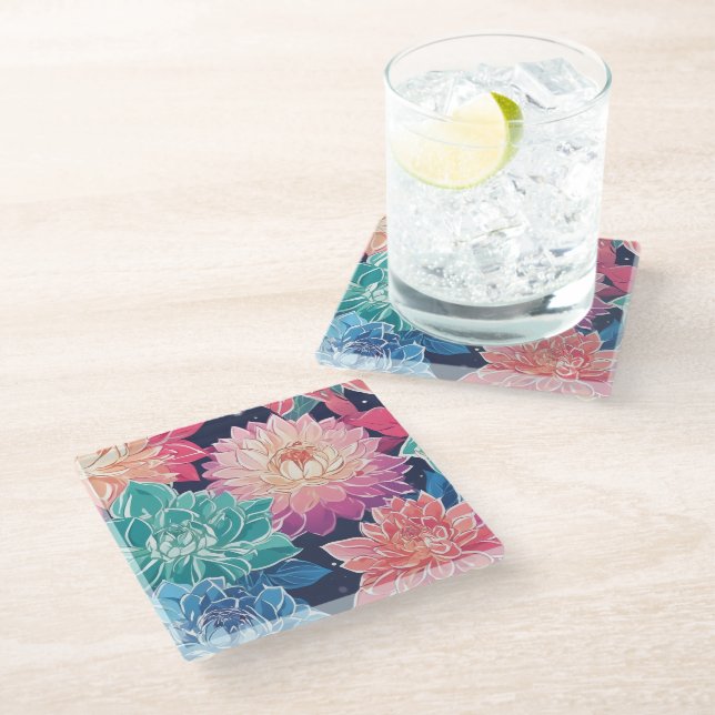 Elegante farbenfrohe Dahlia-Blume auf dunklem Hint Glasuntersetzer (Schrägansicht)