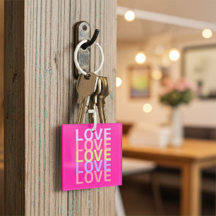 Elegante farbenfrohe "LIEBE" Typografie Schlüsselanhänger
