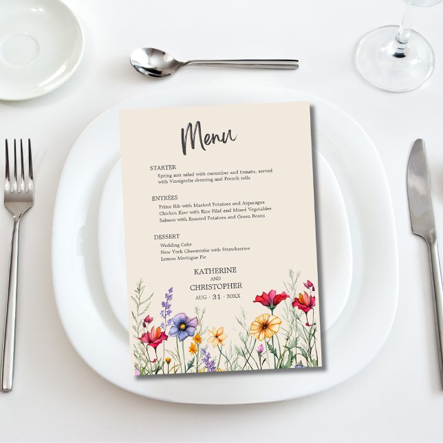 Elegante farbenfrohe Wildblumen Beige Hochzeit Menükarte (Colorful Wildflowers Wedding Menu with purple, orange, red jewel tone flowers, menu choices.)