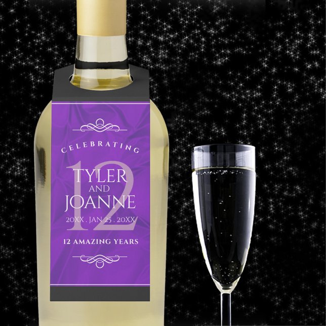 Elegante Feier zum 12. Geburtstag der Seidenhochze Flaschenanhänger (12th silk wedding anniversary with champagne flute on a starry night sky.)