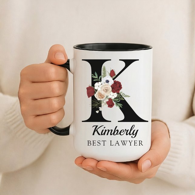Elegante Floral Initiale personalisierte Kasse für Tasse (Personalized Monogram Floral Alphabet Mug for Mom, Grandma, Teacher, Nurse, Lawyer or Bridesmaid)