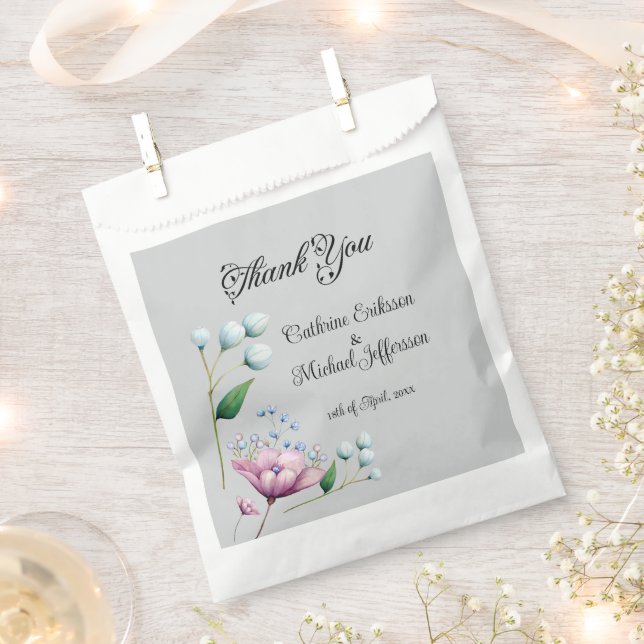 Elegante florale Hochzeit Soft Botanical Romance Geschenktütchen (Ausgeschnitten)