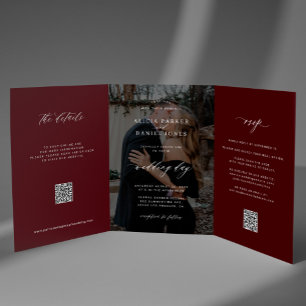 Elegante Foto burgunderrote Hochzeit RSVP Details Dreifach Gefaltete Einladung