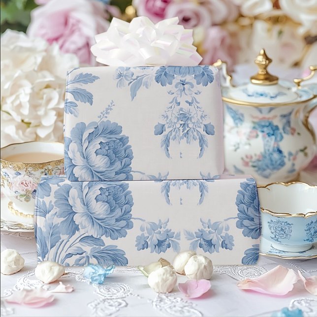 Elegante französische Toile Blaue Blumige Hochzeit Geschenkpapier (Von Creator hochgeladen)