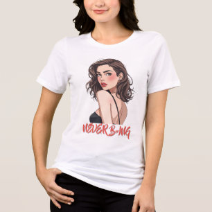 Elegante Frau in Schwarz Tri-Blend Shirt