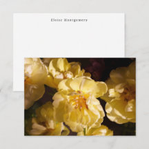 Elegante gelbe Blüten und benutzerdefinierter Name