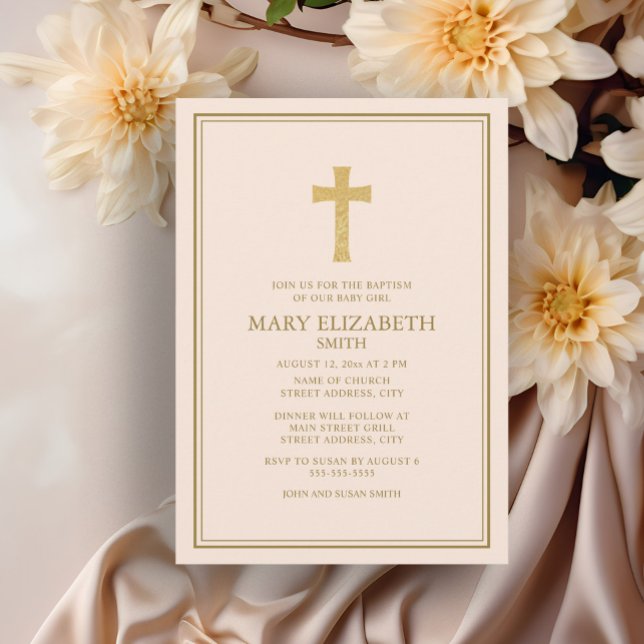 Elegante Gold Cross Pink Baby Girl Taufe Einladung (Elegant cream-colored baptism invitation)