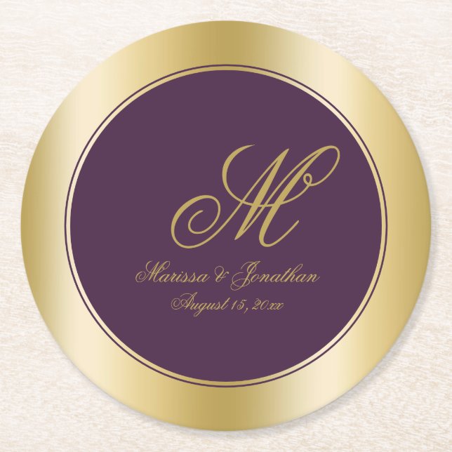 Elegante Gold Monogram Script Plum Lila Wedding Runder Pappuntersetzer (Vorderseite)