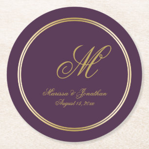 Elegante Gold Monogram Script Plum Lila Wedding Runder Pappuntersetzer