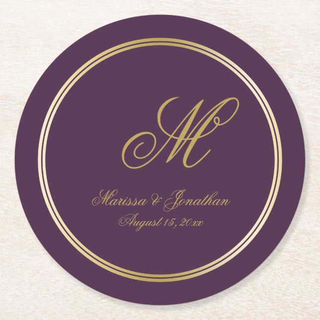 Elegante Gold Monogram Script Plum Lila Wedding Runder Pappuntersetzer (Vorderseite)