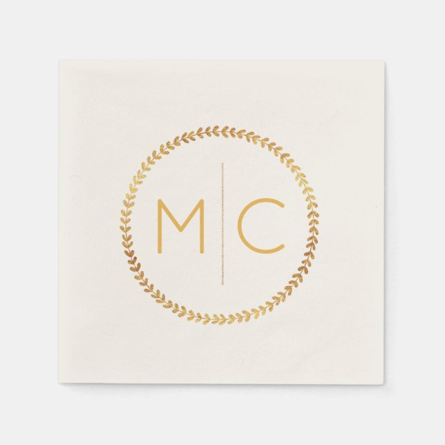 Elegante Gold Rustic Wreath Leaf Monogram Wedding Serviette (Vorderseite)