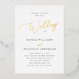 Elegante Gold Script Wedding   Minimalistisch Clas Folieneinladung