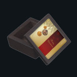 Elegante Golden Christmas Schmuckkiste<br><div class="desc">Eine edle und elegante Weihnachtsillustrierung: goldene Weihnachtsbäume mit hängenden Weihnachtsbälle auf rot-goldenem Hintergrund.</div>
