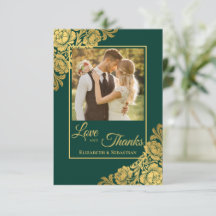 Elegante goldene Hochzeit mit floralem Design