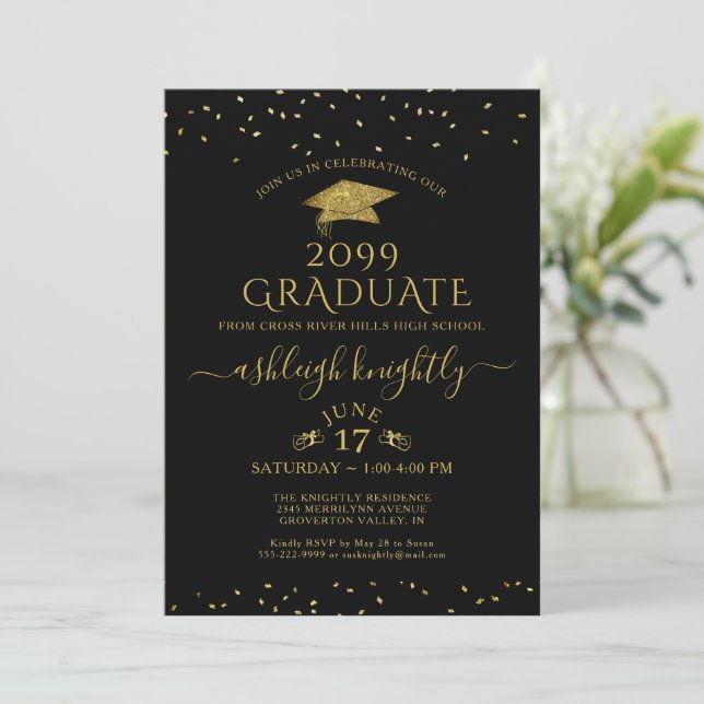 Elegante Graduate Gold Glitzer Confetti Cap Black Einladung (Stehend Vorderseite)