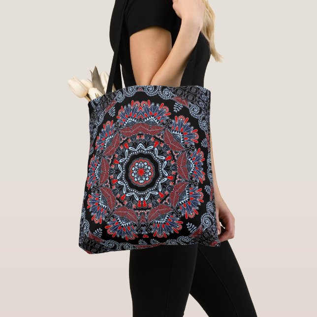 Elegante Gray & Red Mandala (Von Nahem)