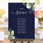 Elegante Green Foliage Sitzplan Tischnummer<br><div class="desc">Diese eleganten marineblauen botanischen Blätter können Hochzeitsfeiern personalisiert werden mit dem Sitzplan Set Ihrer Gäste in schicken Typografie. Die Karten werden auf der Vorder- und Rückseite gedruckt (doppelseitig). Entwickelt von Thisisnotme©</div>