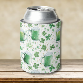 Elegante grüne Bierkrüge und Shamrocks weiß Dosenkühler