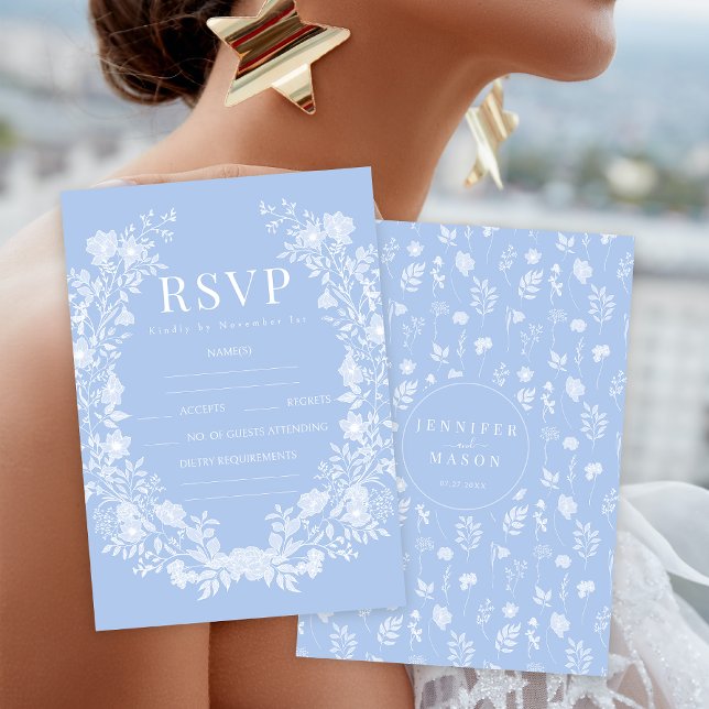 Elegante hellblaue blumenreiche böhmische Hochzeit RSVP Karte (Von Creator hochgeladen)