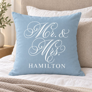 Elegante hellblaue Mr-und-Mrs-Script-Hochzeit Kissen