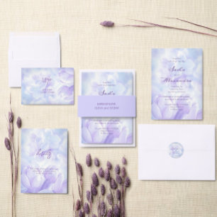 Elegante hellviolette Fliederblüten Hochzeit Postkarte