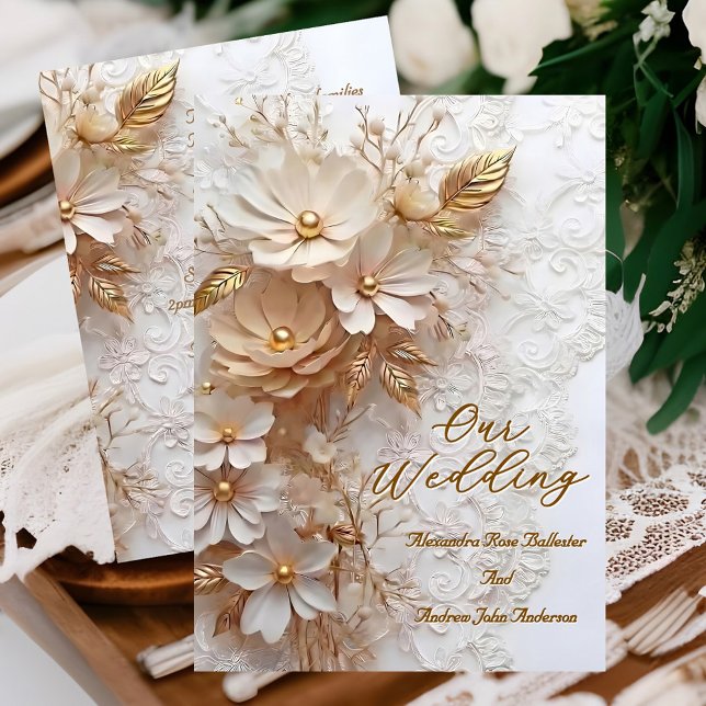 Elegante Hochzeit Beige Weiße Spitze Goldene Blume Einladung (Von Creator hochgeladen)