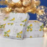Elegante Hochzeit mit Gelben Rosen & Goldbriefen Geschenkpapier<br><div class="desc">Umschlagpapier. Elegante schöne Gelbe Rosenhochzeit und Goldbriefe. Funktioniert gut für einen Jubiläum oder Hochzeit. 📌 Wenn Sie weitere Anpassungen benötigen, klicken Sie bitte auf den Bereich "Weitere Anpassungen vornehmen" oder "Design anpassen oder bearbeiten" und verwenden Sie unser Design-Tool, um die Größe, den Rotation, die Textfarbe, den Text und vieles mehr...</div>