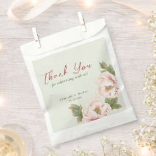 Elegante Hochzeit mit rosafarbenem Pink-Peony Geschenktütchen
