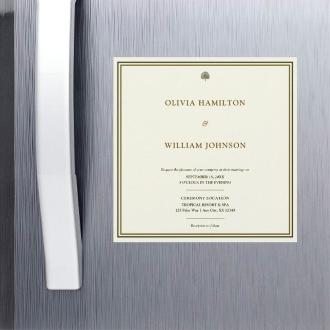 Elegante Hochzeit von Elfenbein und Gold Magneteinladung (Classic elegance meets convenience in this ivory and gold green border magnetic wedding invitation.)