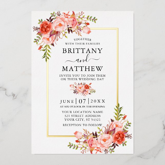 Elegante Hochzeit von Korallen mit floraler Flora  Folieneinladung (Vorderseite)