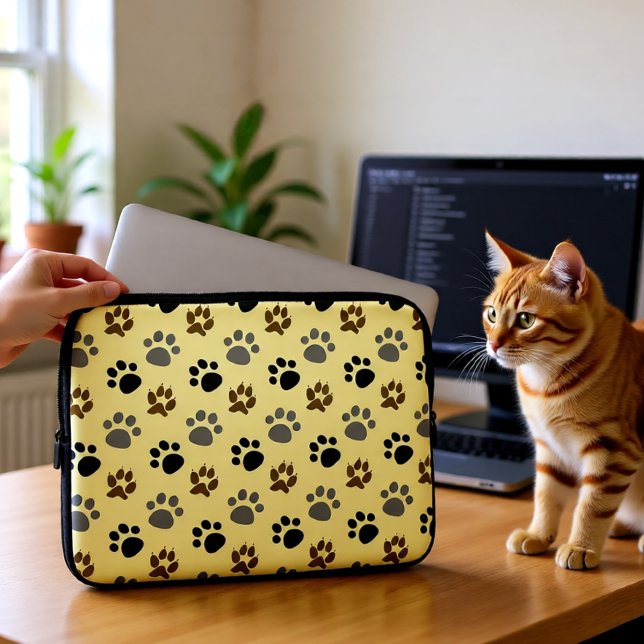 Elegante Hunde-Pfoten Laptopschutzhülle (Elegant Cream Dog Paw Print Laptop Sleeve)