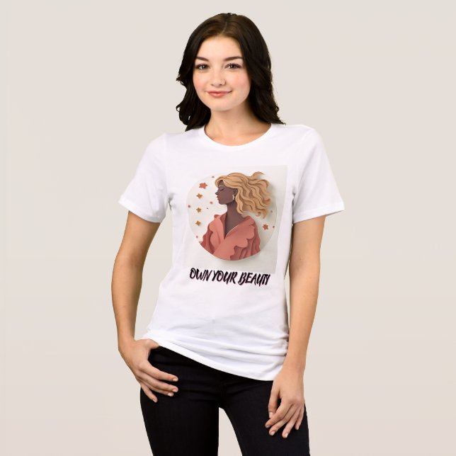 Elegante, in Papierform geschnittene Frau mit blüh Tri-Blend Shirt (Vorderseite voll)
