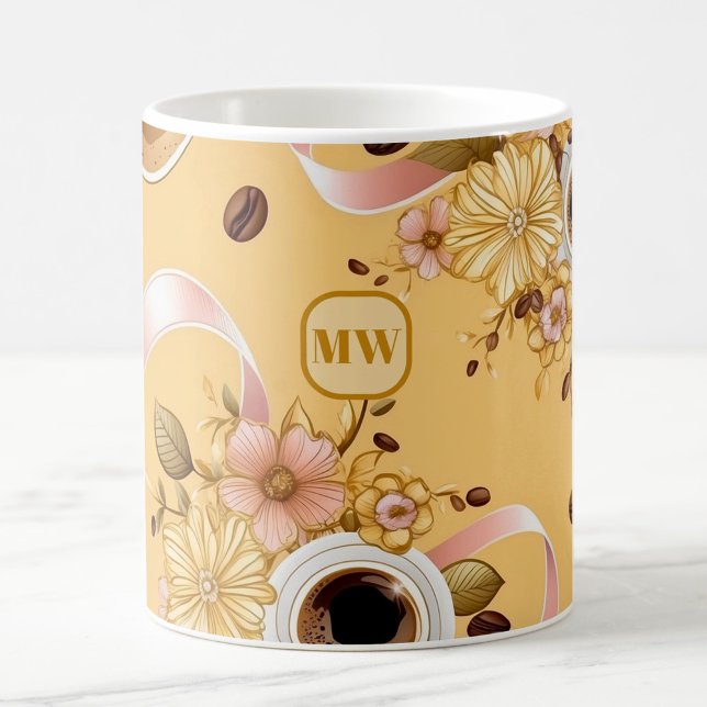 Elegante Kaffeegelbe Blumen & Bänder-Monogramm Kaffeetasse (Von Creator hochgeladen)