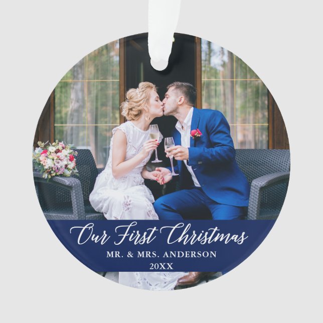 Elegante Kalligrafie Unser erstes Weihnachtsblau Ornament (Vorderseite)