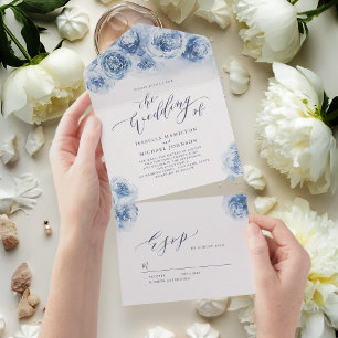Elegante kalligraphische Hochzeit mit dustigem blü All In One Einladung