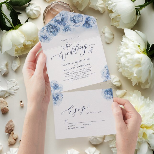 Elegante kalligraphische Hochzeit mit dustigem blü All In One Einladung (Elegant calligraphy dusty blue floral wedding all in one invitation)