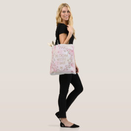 Elegante Kirschblüten-Tasche - Blühe mit der Zeit