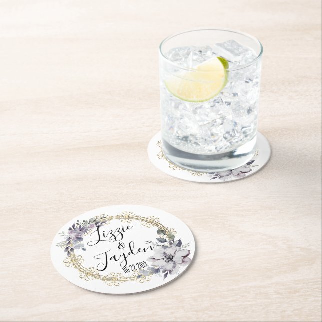Elegante Lavender Floral Wreath Wedding personaliz Runder Pappuntersetzer (Vor Ort)