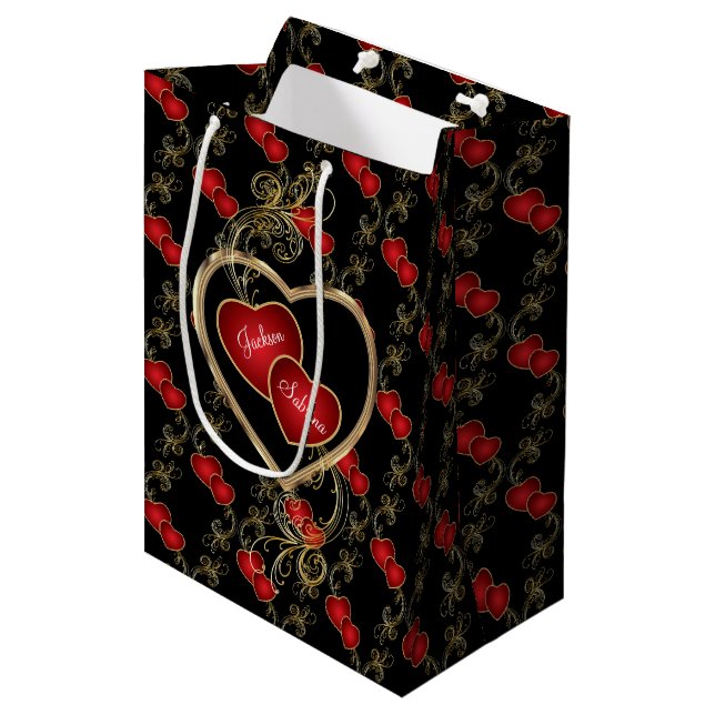 Elegante Liebe-Herzen - Valentine Mittlere Geschenktüte (Vorderseite Schrägansicht)