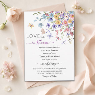 Elegante Liebe in Blütenpracht Libellen Hochzeit Einladung