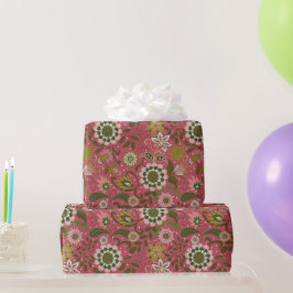 Elegante lila Boho-Blumen auf Rosenpink Geschenkpapier